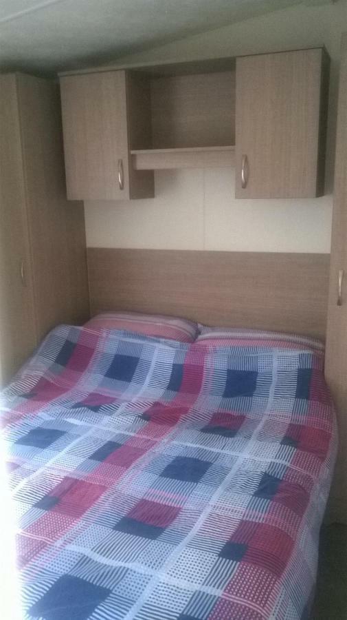 West Lodge Caravan Park Comrie Exteriör bild